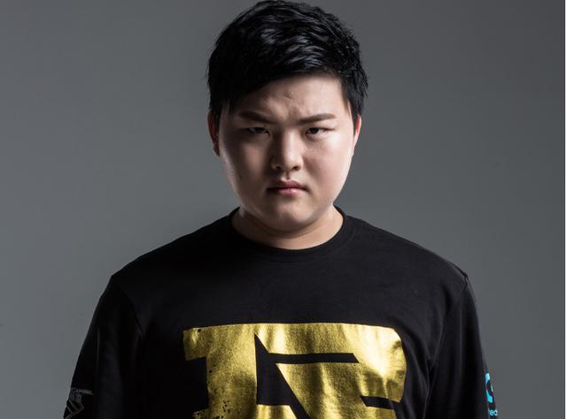 TES成功锁定世界赛，LPL解说记得自制S赛晋级形势图